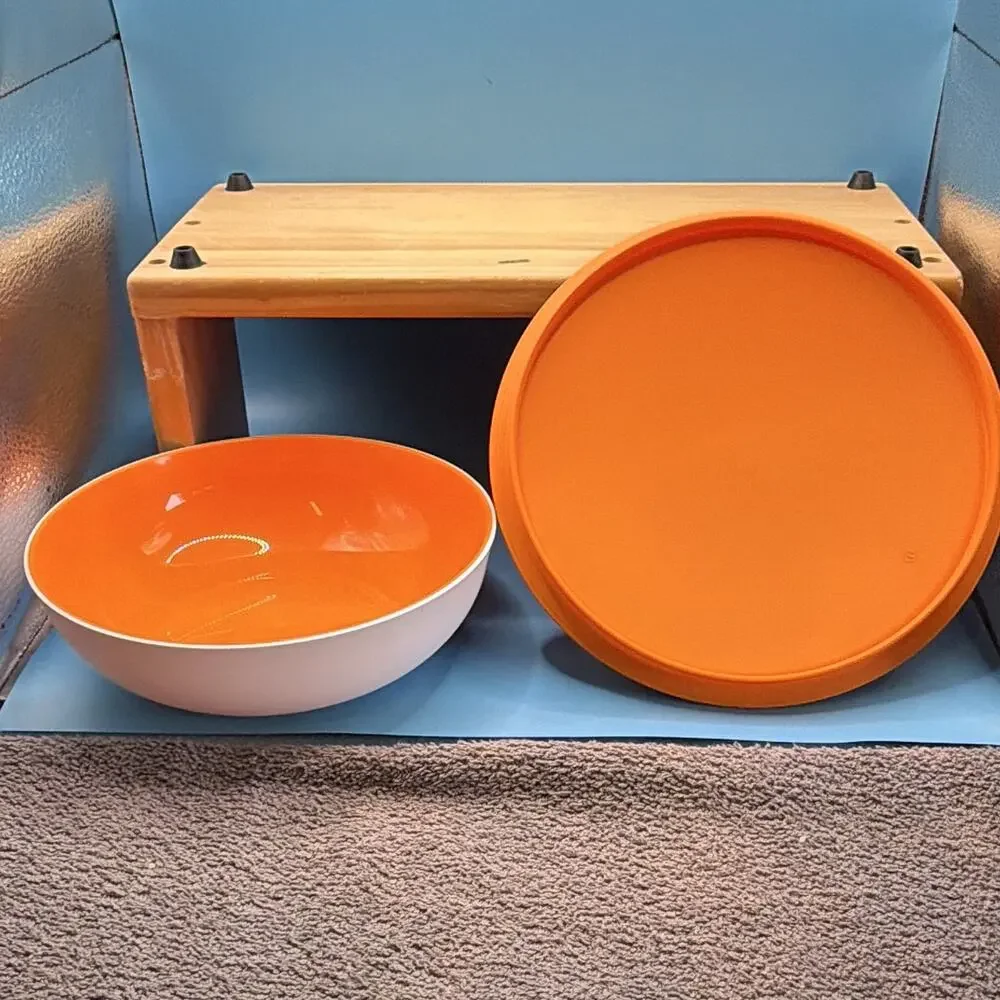 Tupperware Orange/White Plastic Round Bowl 740 ml Snap Lid 2pc Set 6292A-3